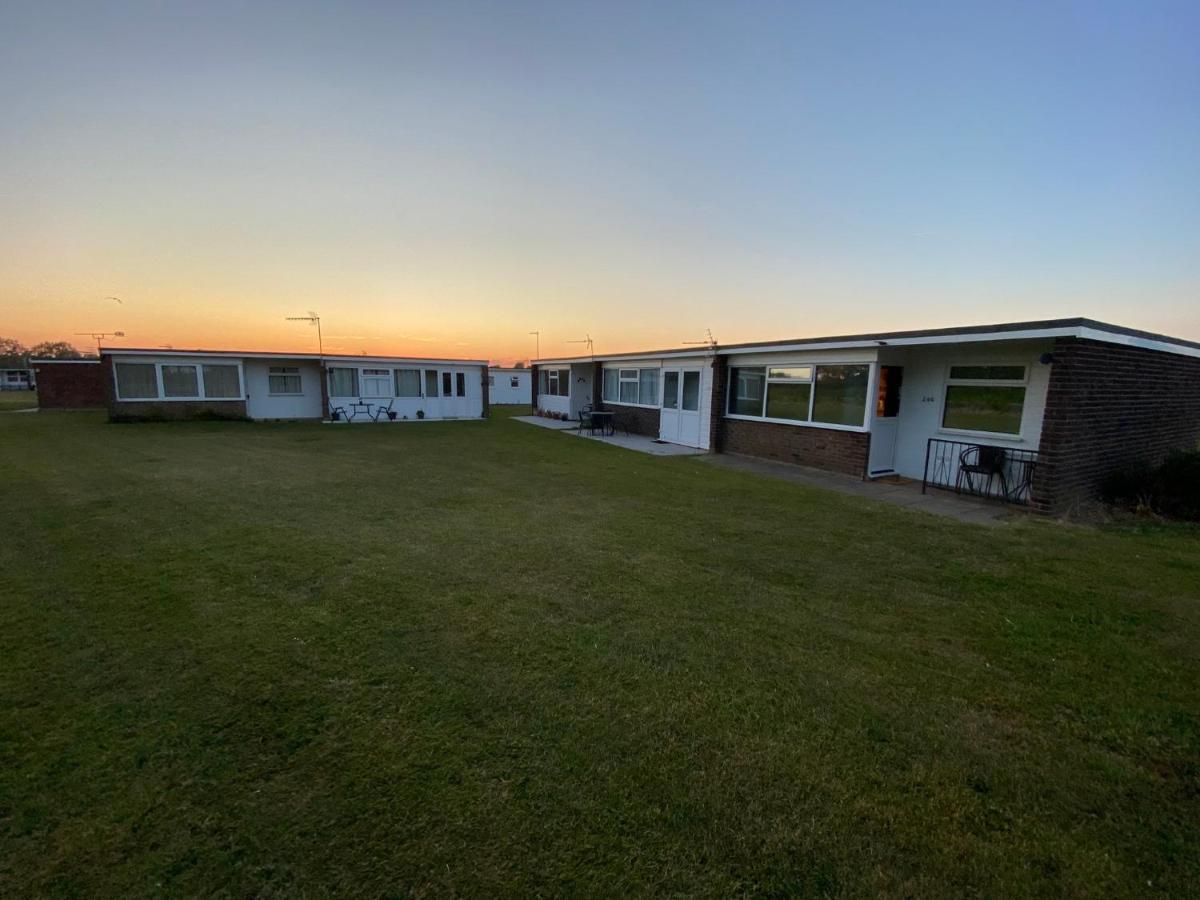 East Coast Chalets, Bee'S Knees @ California Sands Scratby Екстериор снимка